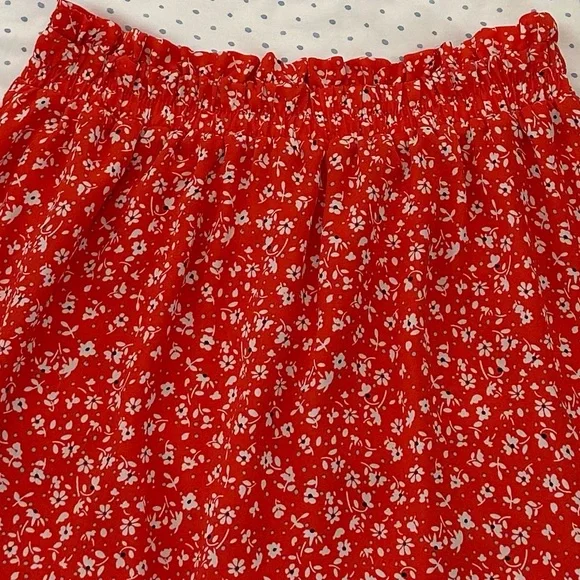 Sienna Sky Red Floral Mini Skirt Ruffle Hem Flowy Elastic Waist Spring - Picture 5 of 5